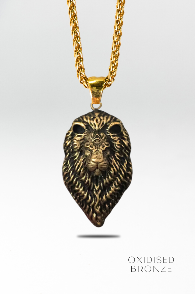 Collar con el signo zodiacal Leo. Grande, en bronce, plata de ley 925, baño de oro de 24 quilates, cobre y bronce blanco. Unisex.