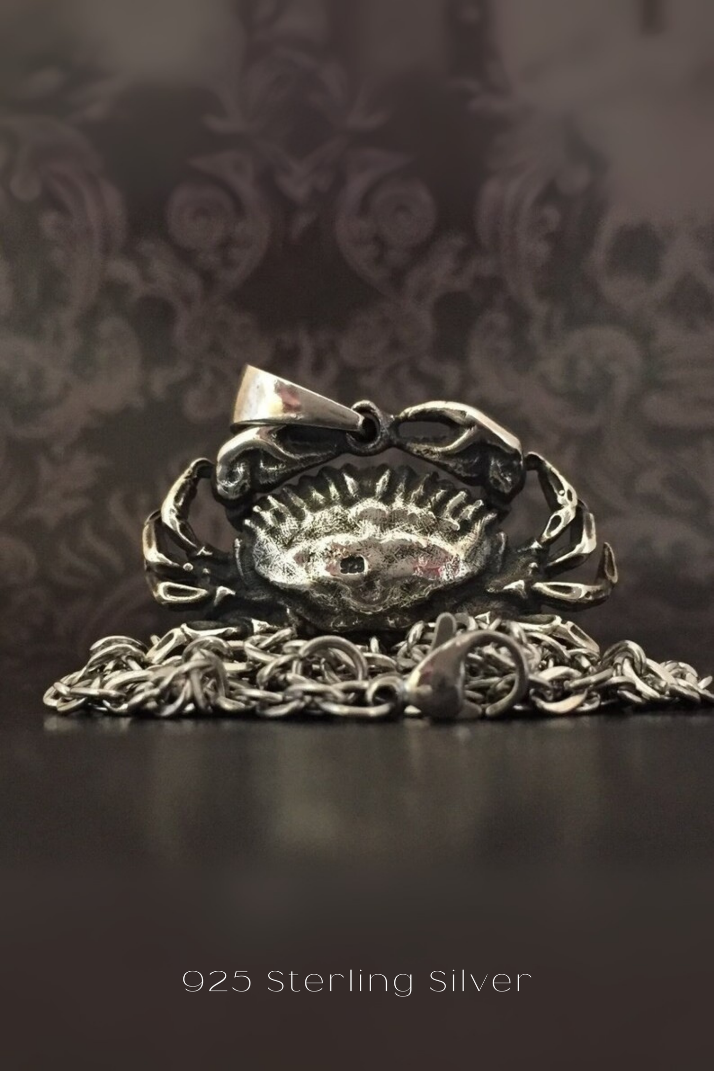 Collar del zodiaco Cáncer: joyería astrológica artesanal en oro de 24 quilates, plata de ley y bronce.