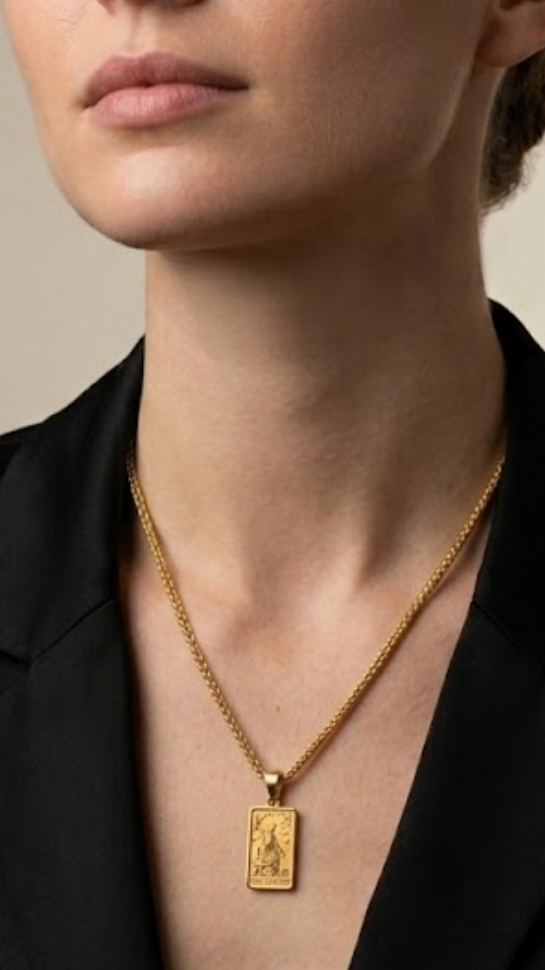 Collar Tarot El Mago | Hecho a mano en oro de 18K | Símbolo de poder y manifestación