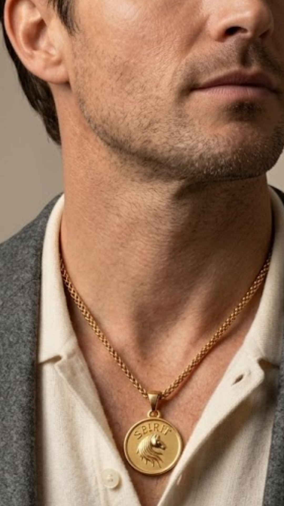Collar Espíritu del Caballo | Hecho a Mano en Oro de 18k | Símbolo de Fuerza y Liberación