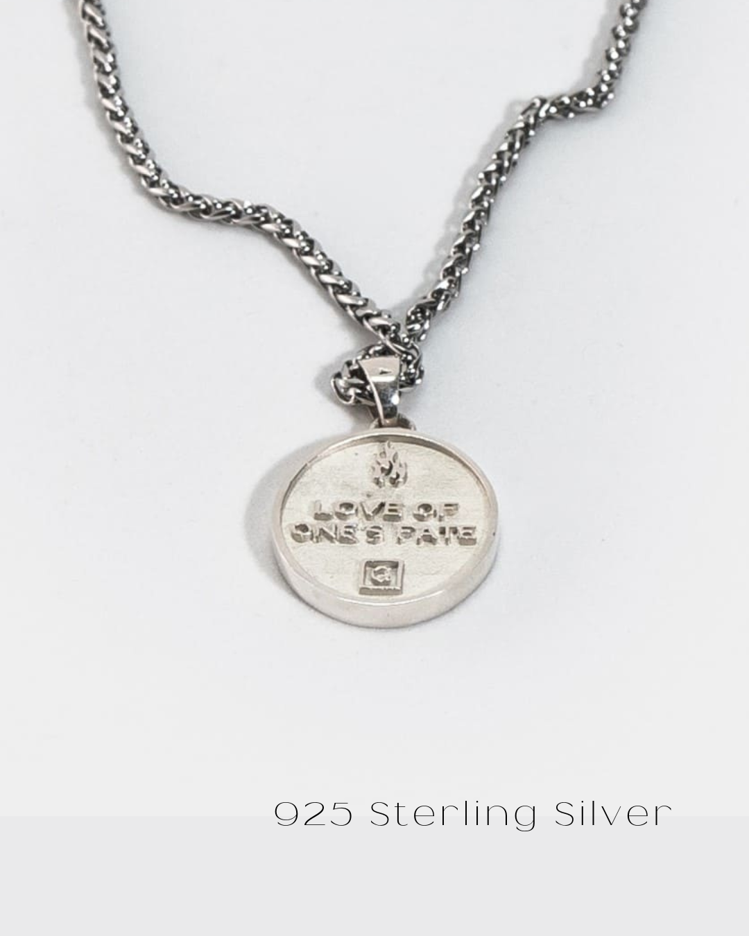 Collar de Amor Fati, collar personalizable, bronce, plata esterlina, collar de oro de 24 km, collar delicado, tamaño mediano