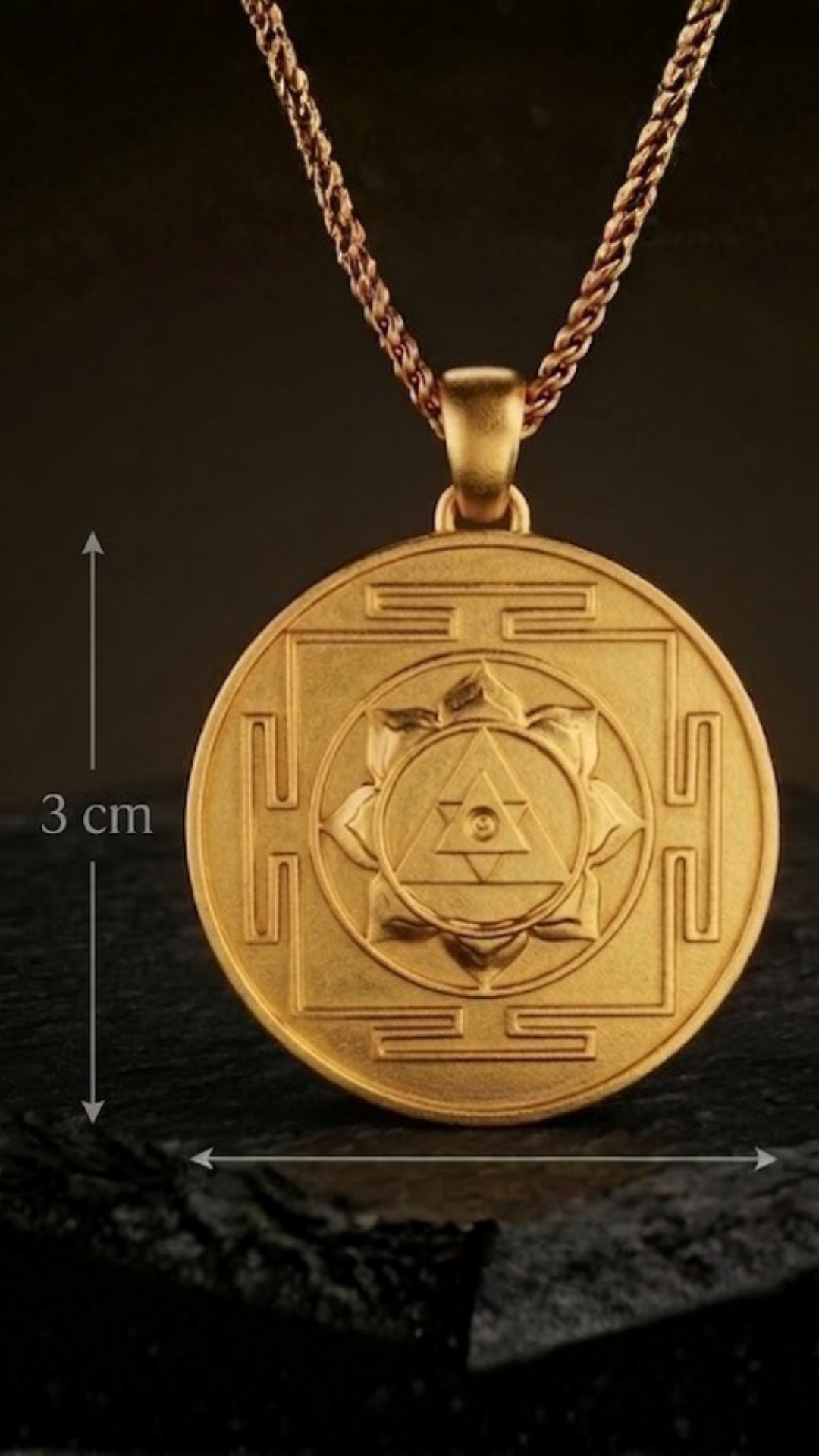 Collar Ganesha Yantra | Hecho a mano en oro de 18K | Amuleto de sabiduría y protección