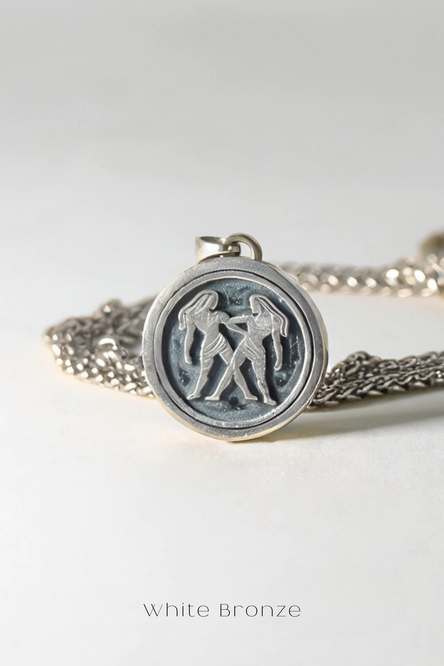 Collar de signo de zodiaco Géminis, collar personalizado, collar de bronce, collar de plata esterlina, collar chapado en oro de 24 km, encanto horóscopo