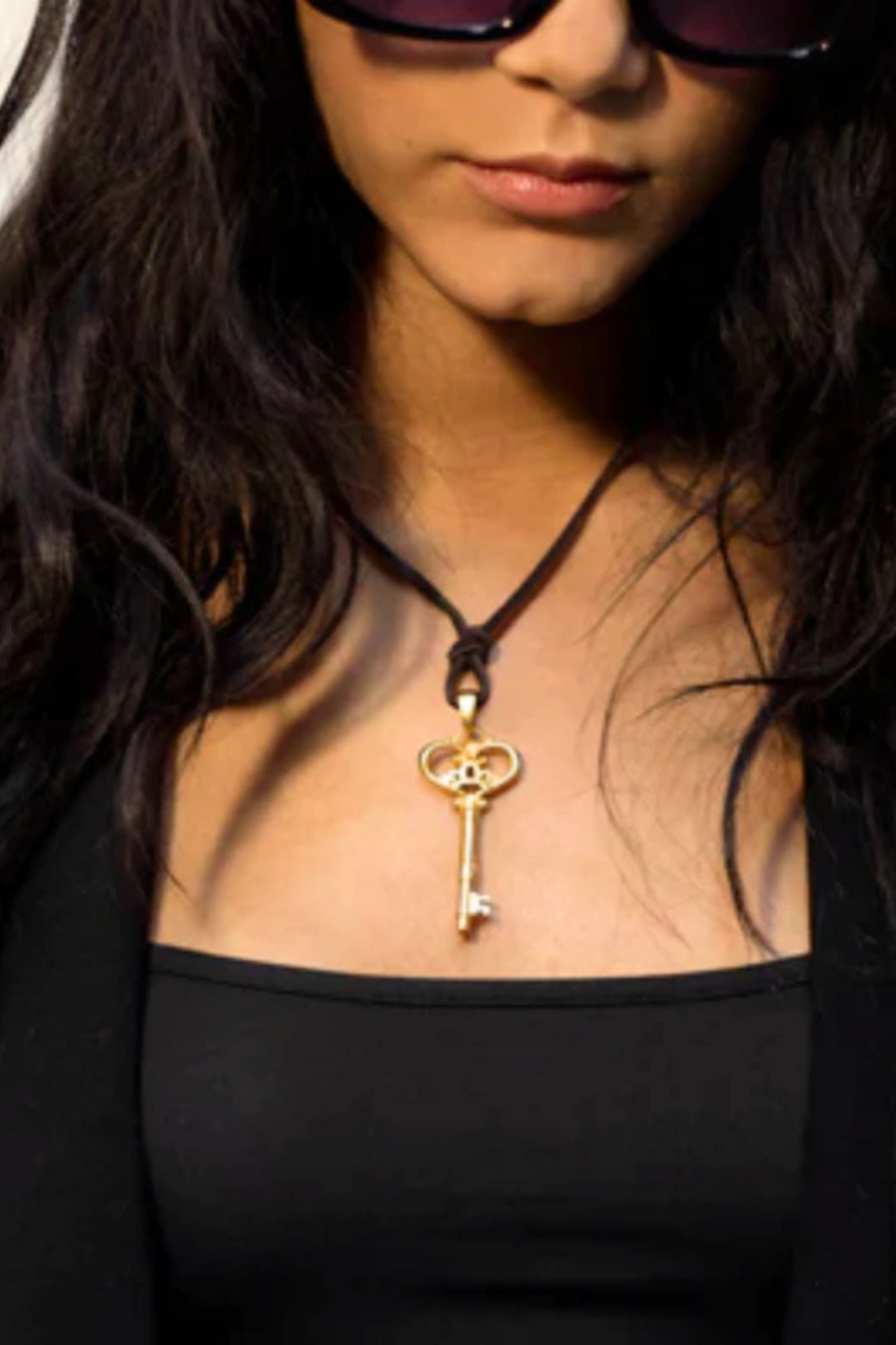 Collar con Llave – Colgante Simbólico Hecho a Mano en Bronce, Plata de Ley, Cobre y Baño de Oro de 24K | Joyería de Nuevos Comienzos, Regalo Unisex 