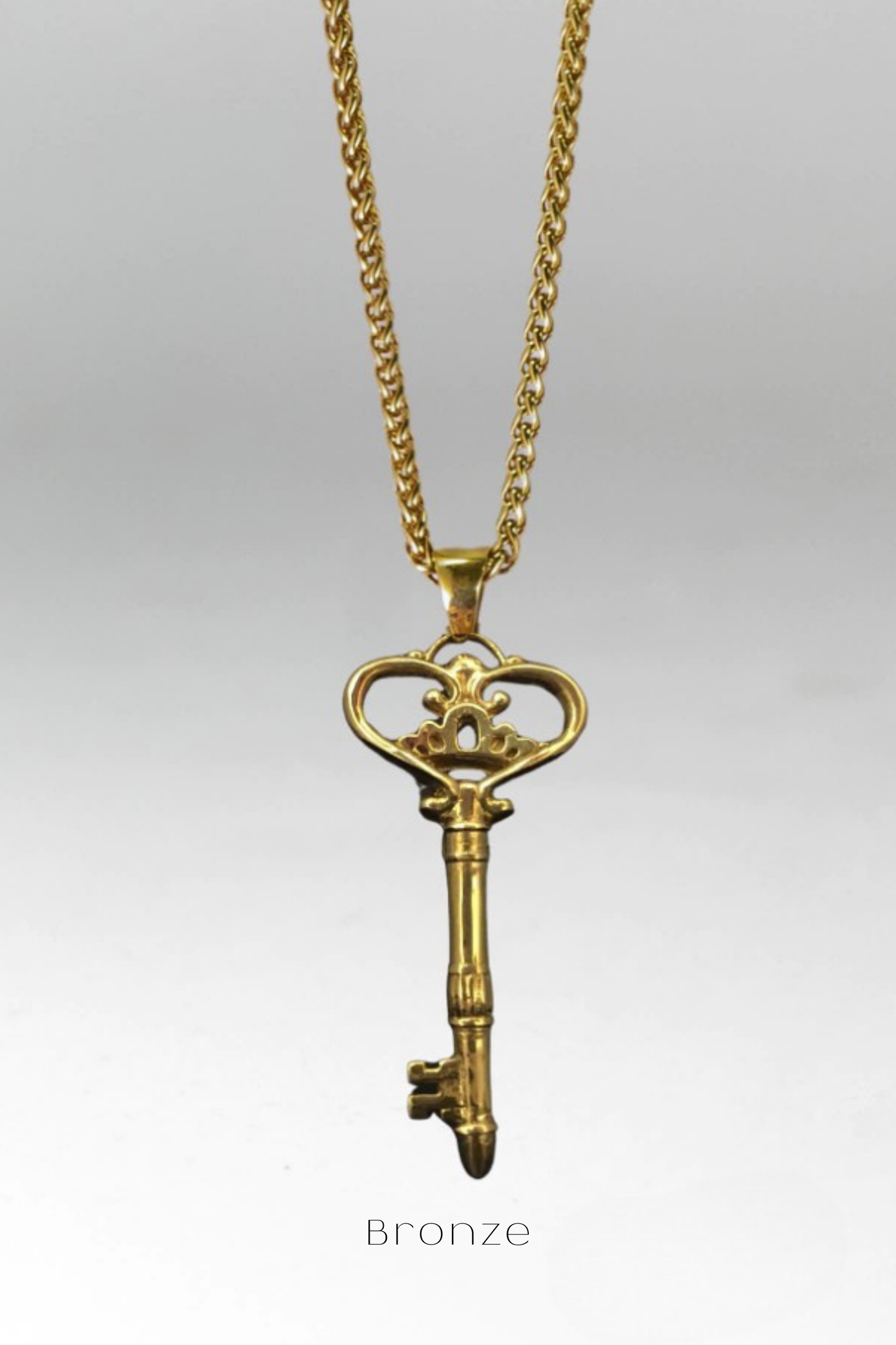 Collar con Llave – Colgante Simbólico Hecho a Mano en Bronce, Plata de Ley, Cobre y Baño de Oro de 24K | Joyería de Nuevos Comienzos, Regalo Unisex 