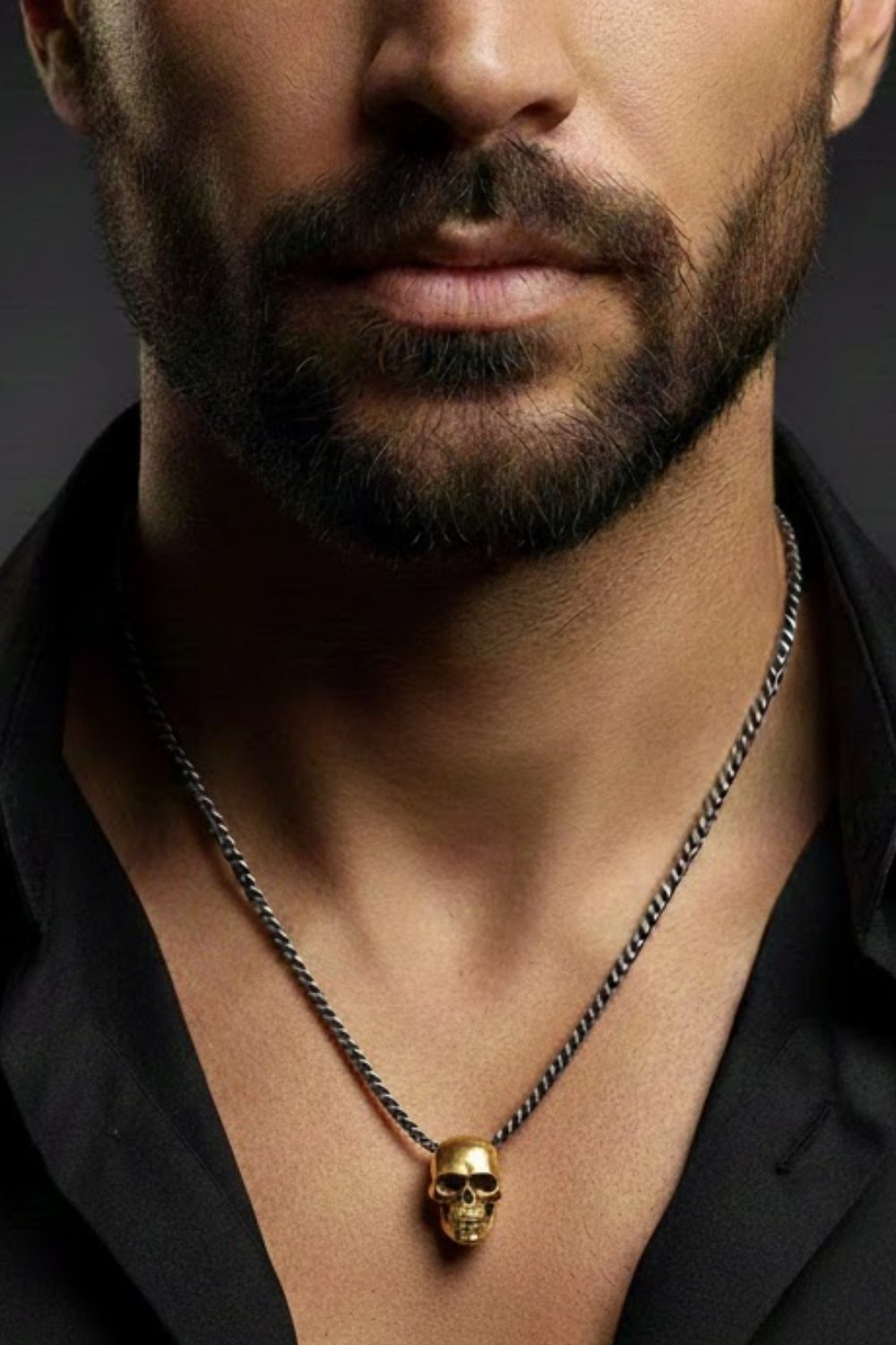 Large Smooth Skull Necklace – Symbolic Bronze & Silver-Plated Finish | Limited Edition