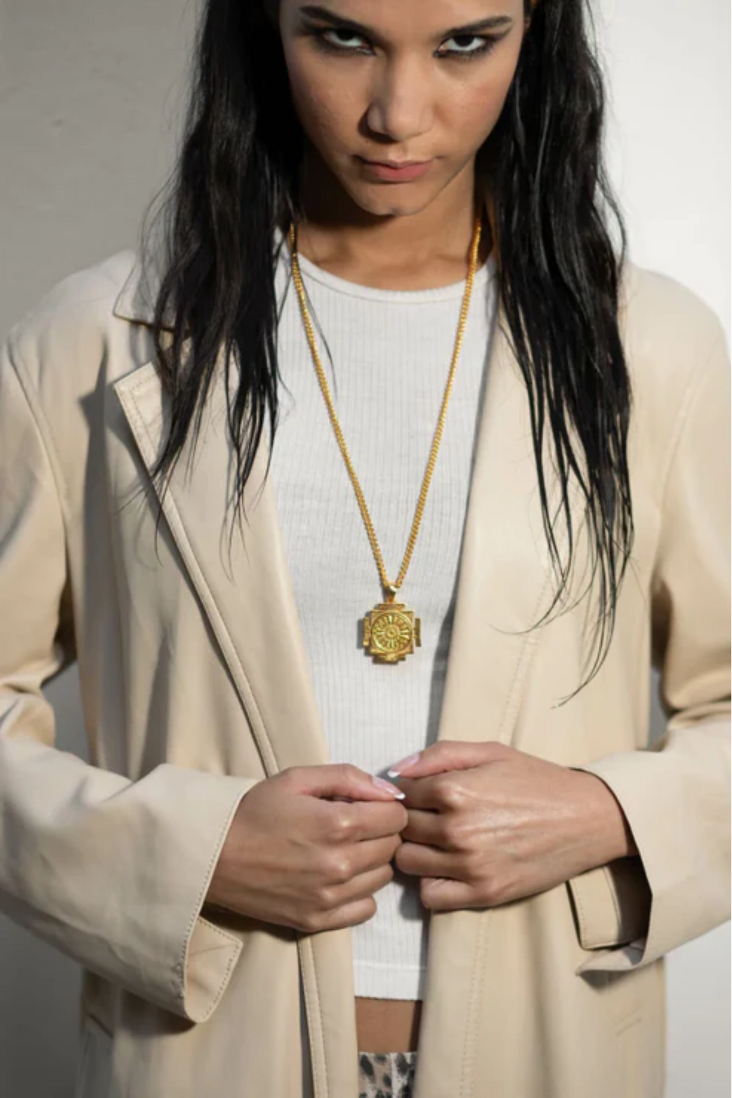 Collar cuadrado Sri Yantra 
