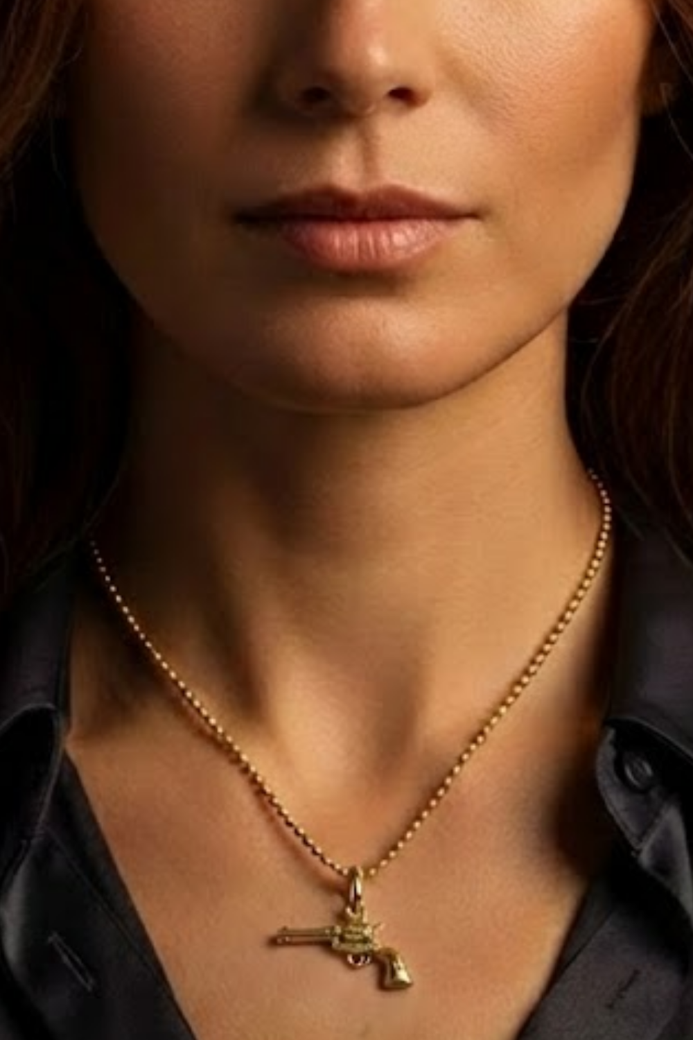 Collar Revólver – Acabado en Bronce y Bañado en Plata | Edición Limitada